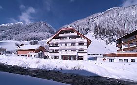 Hotel Fatlar